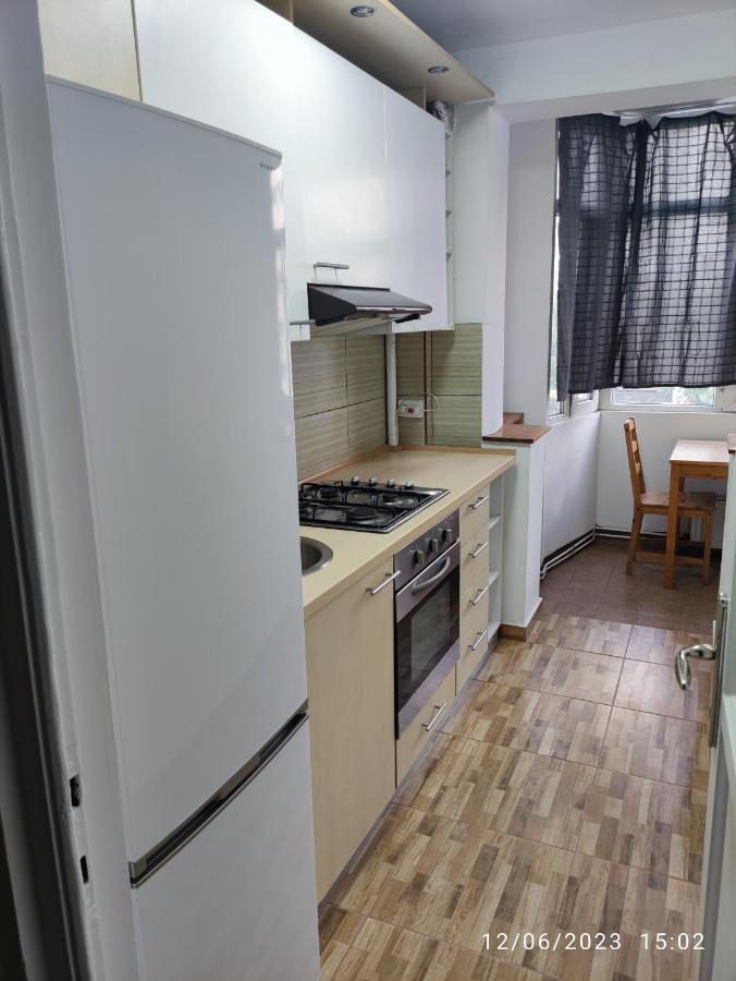 Fabian Central Apartment Bucureşti Ngoại thất bức ảnh